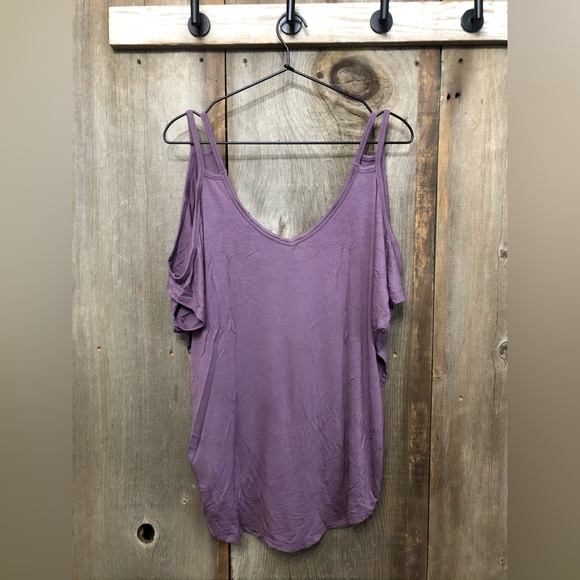 Express One Eleven Cold Shoulder Top in Purple Size Medium - Picture 8 of 17